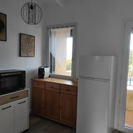 Apartman Notre Petit Paradis Paesolu 1